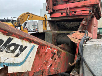 2001-finlay-798-1423666-45465144