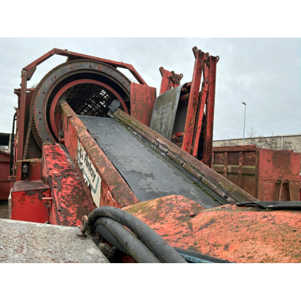 2001 فينلاي 798-45465145