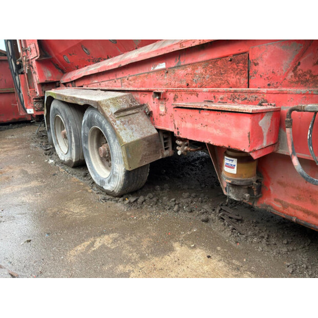 2001 فينلاي 798-45465147