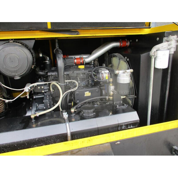 2002 Kaeser M121-45465889