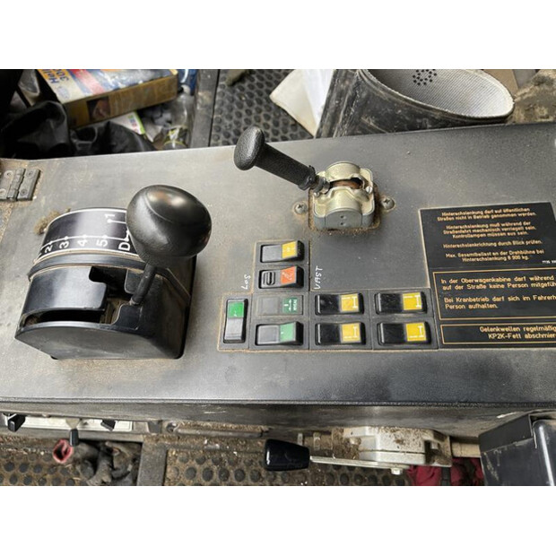 1997 ليبهير LTM 1050/1-45466217