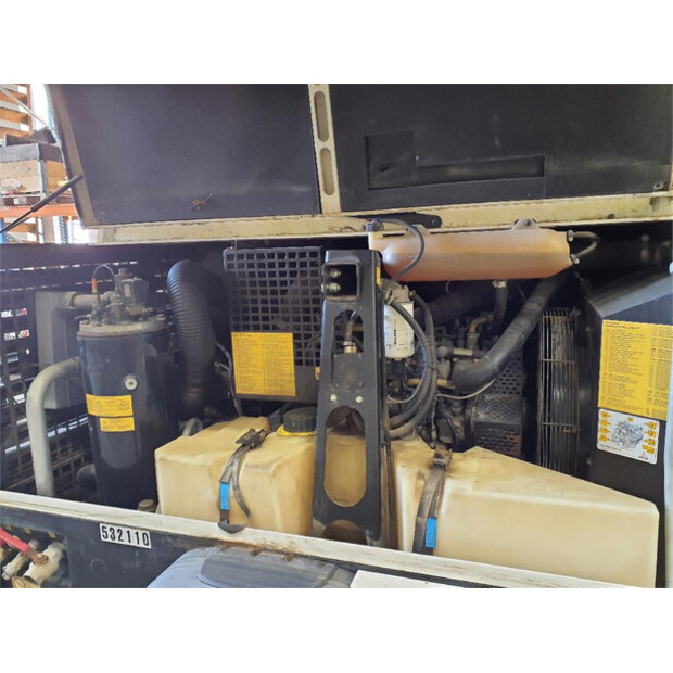 2015 Kaeser M 114 - N-45466339