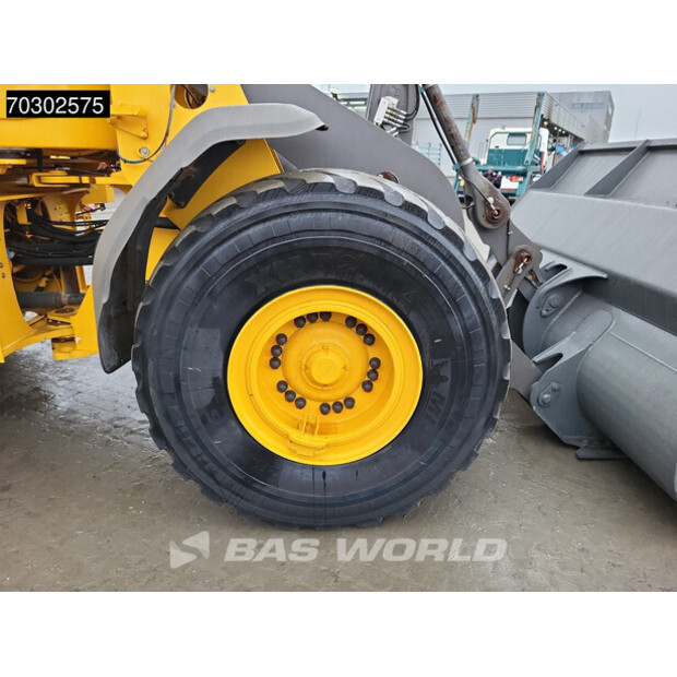 2021 Volvo L110H-45466841