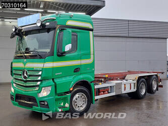 2016-mercedes-benz-actros-2553-1423760-45466970