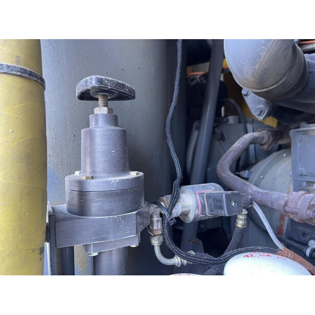 2000 Atlas-Copco XRHS 385 MD-45467718