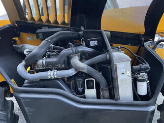 2015-jcb-531-70-1392418-45467953