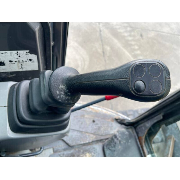 2013 New Holland E50B SR-45468093