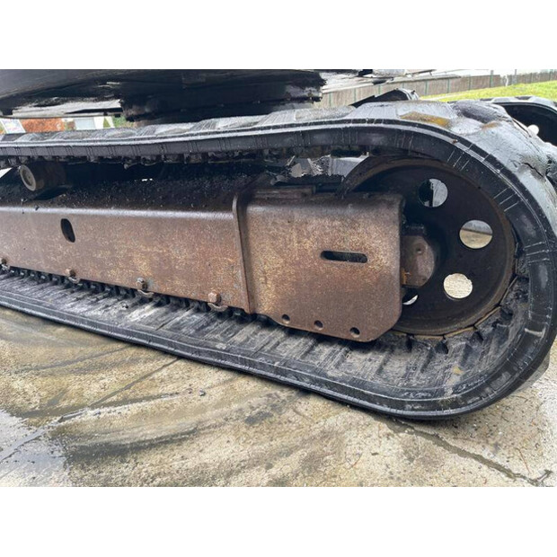 2013 New Holland E50B SR-45468107