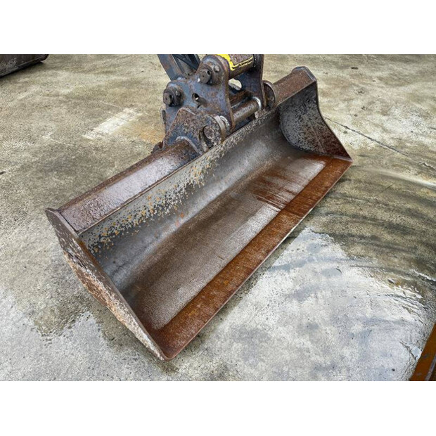 2013 New Holland E50B SR-45468120