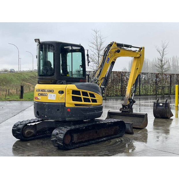 2013 New Holland E50B SR-45468126