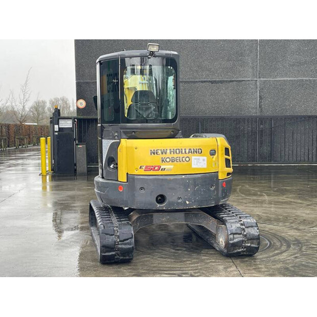 2013 New Holland E50B SR-45468129