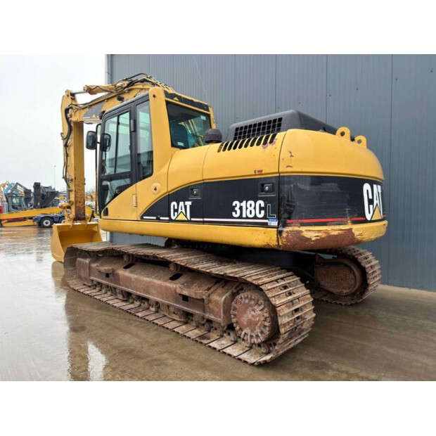 2004 كاتربيلر 318C L-45468271