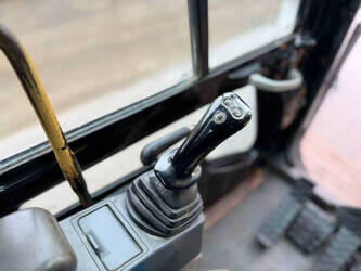 2004-caterpillar-318c-l-45468315