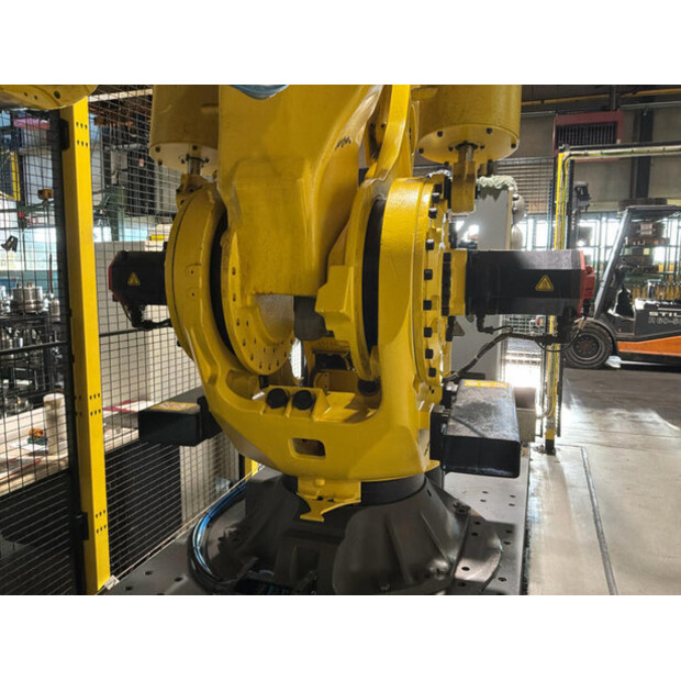 2015 Fanuc M-900iB/700-45468979