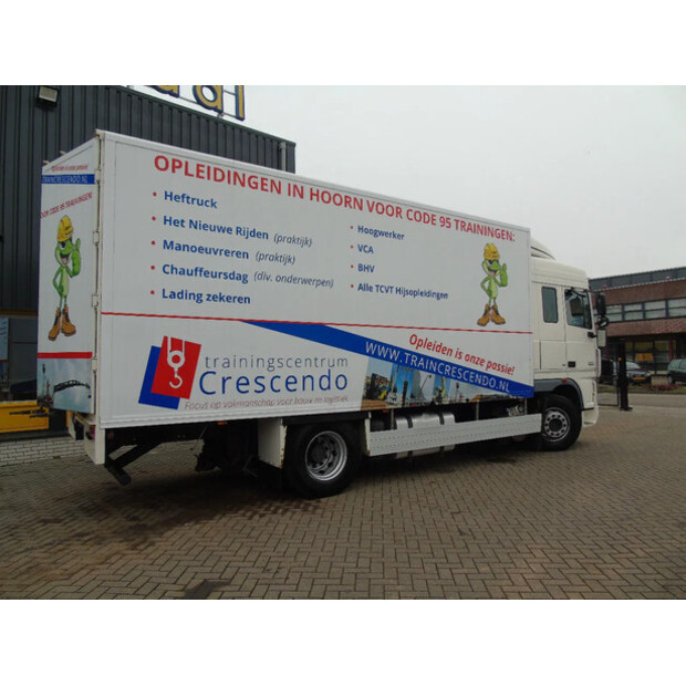 2012 داف XF 105.410-45469188