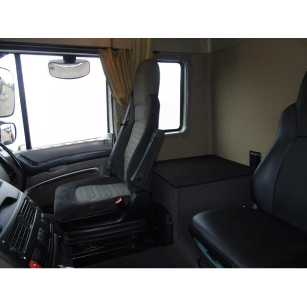 2012 داف XF 105.410-45469192