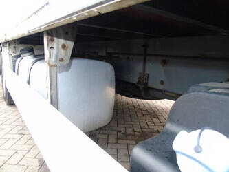 2012-daf-xf-105-410-1423922-45469201