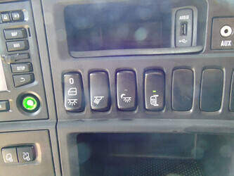 2014-scania-r450-1423923-45469226