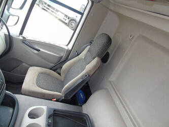 2008-daf-cf-65-220-1423924-45469259