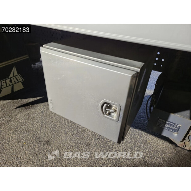 2016 Mercedes-Benz Antos 1824-45469350