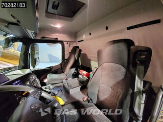 2016-mercedes-benz-antos-1824-1327940-45469387