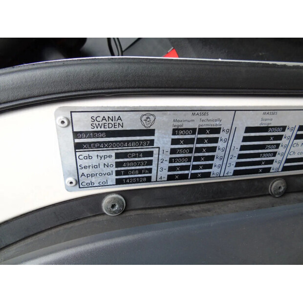 2004 Scania P94D-45469418