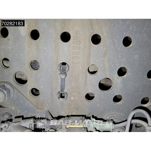 2016 Mercedes-Benz Antos 1824-45469429