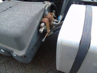 2006-mercedes-benz-axor-1840-1423930-45469467