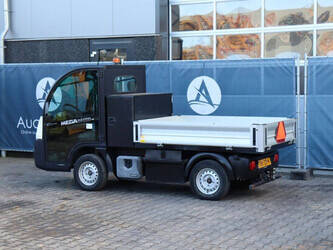 2015-mega-others-45469486