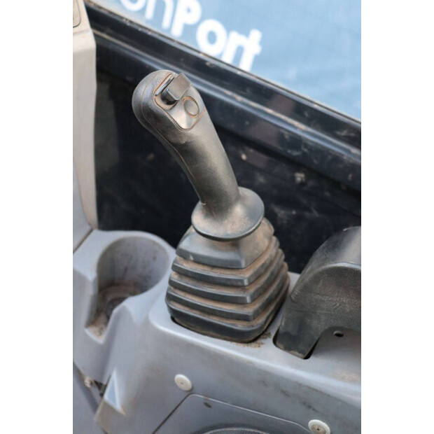 2018 KUBOTA U36-4-45469617