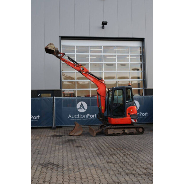 2018 KUBOTA U36-4-45469624