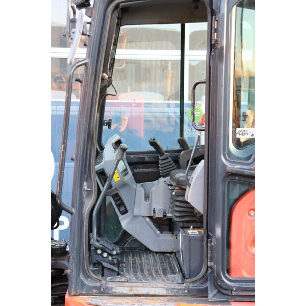 2015 KUBOTA U55-4-45469666