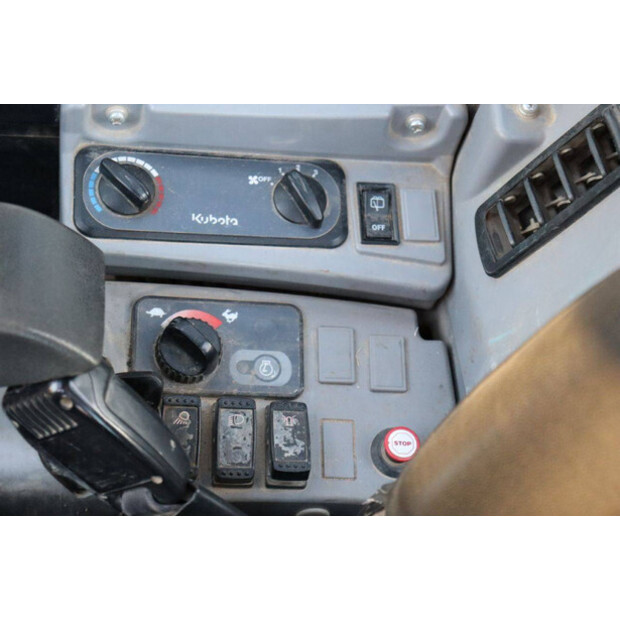 2015 KUBOTA U55-4-45469674