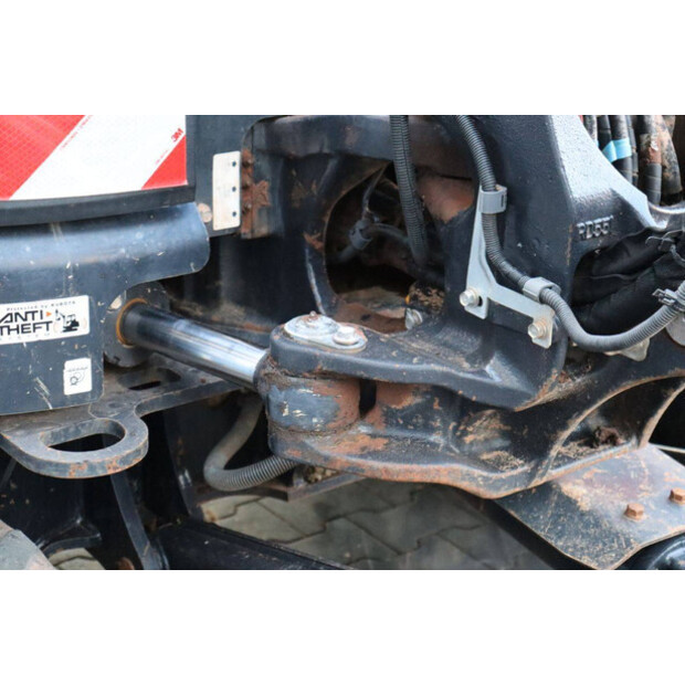 2020 كوبوتا U56-5-45469704