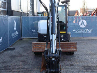 2022-bobcat-e55z-1423936-45469758