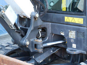 2022-bobcat-e55z-1423936-45469773