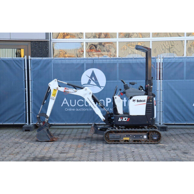 2023 بوبكات E10Z-45469899