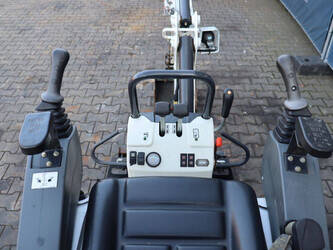 2023-bobcat-e10z-1423938-45469928