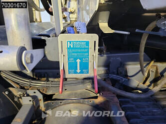 2006-daf-cf75-310-1389432-45470000