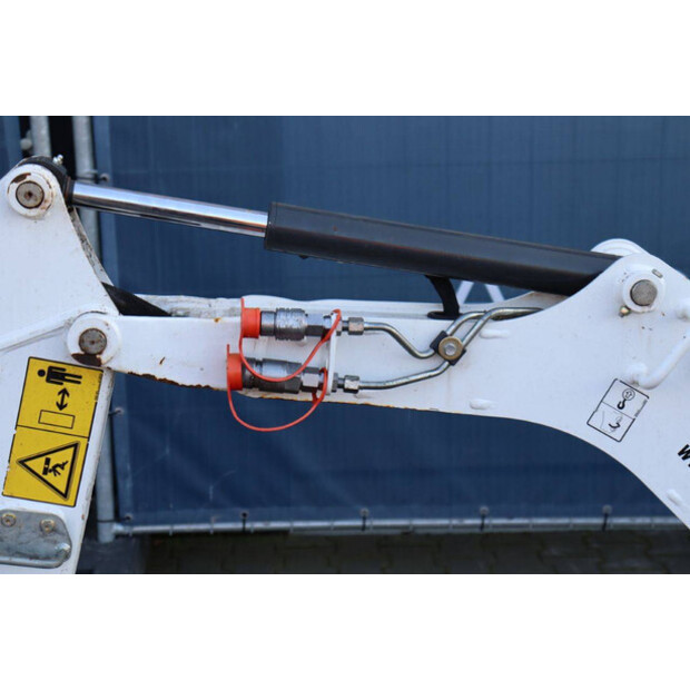 2023 بوبكات E10Z-45470081