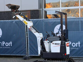 2023-bobcat-e10z-1423941-45470116