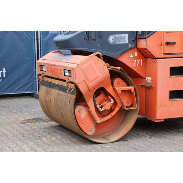 2002 بوماج BW 174 AD-45470132