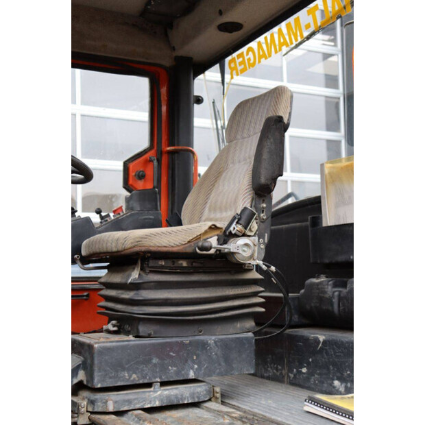 2002 بوماج BW 174 AD-45470161