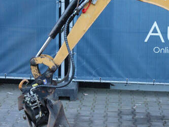 2016-caterpillar-300-9d-1423943-45470180