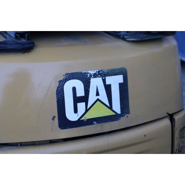 2016 Caterpillar 300.9D-45470193