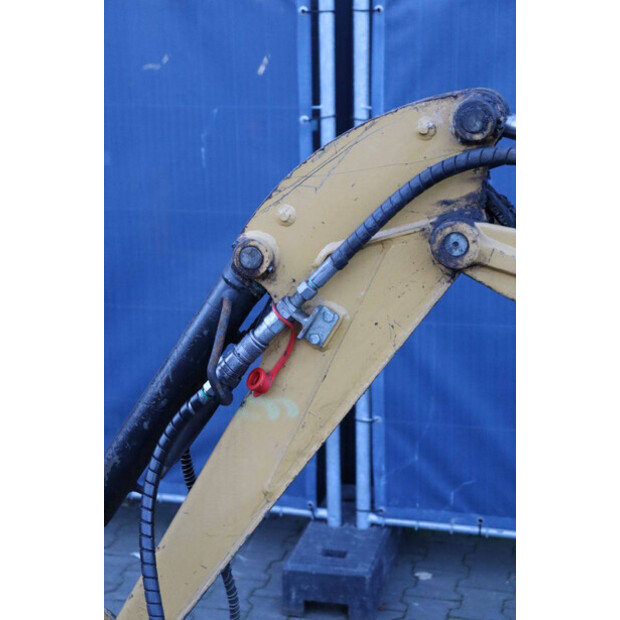 2016 Caterpillar 300.9D-45470194