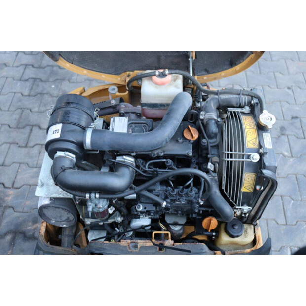 2016 Caterpillar 300.9D-45470195