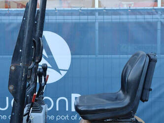 2016-caterpillar-300-9d-1423943-45470199