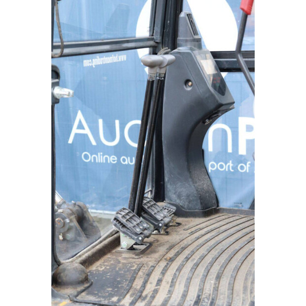 2022 Hitachi ZX19-6CR-45470252