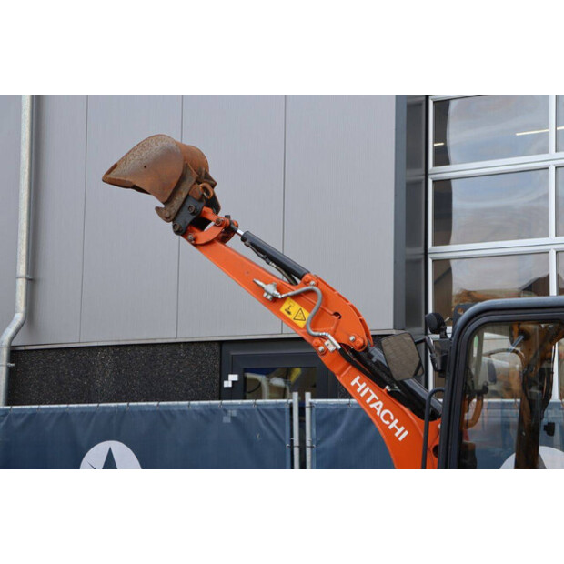 2022 Hitachi ZX19-6CR-45470269